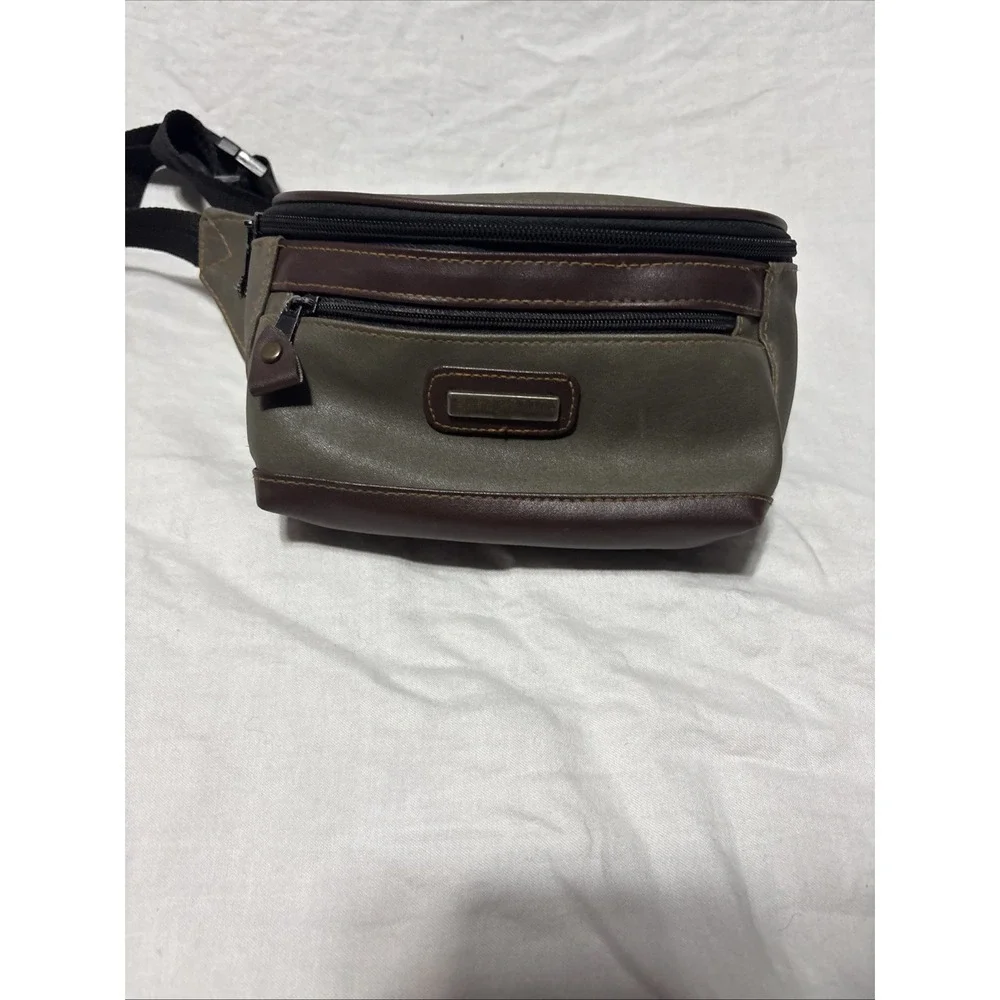 Eastport Fanny Pack Belt Bag Dark Green Adjust Strap Hiking Retro Vtg Leather